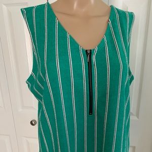 LulaRoe Rachael Tank - Small - NWT
